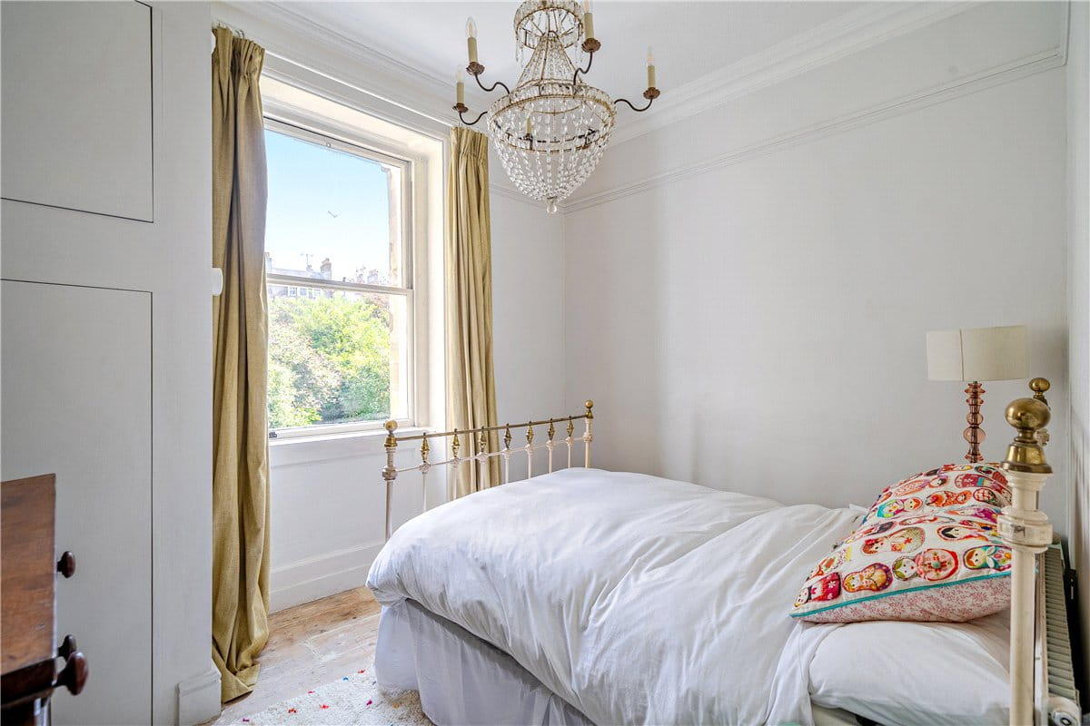 1 bedroom flat, Russell Street, Bath BA1 - Sold STC