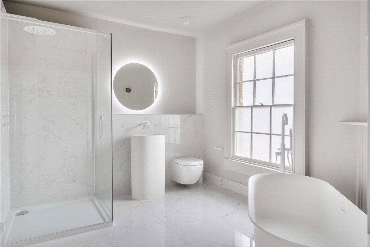 3 bedroom maisonette, Walcot Street, Bath BA1 - Available