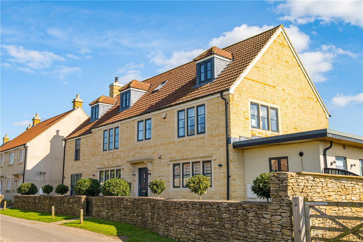 5 bedroom house, Mill Lane, Beckington BA11 - Available