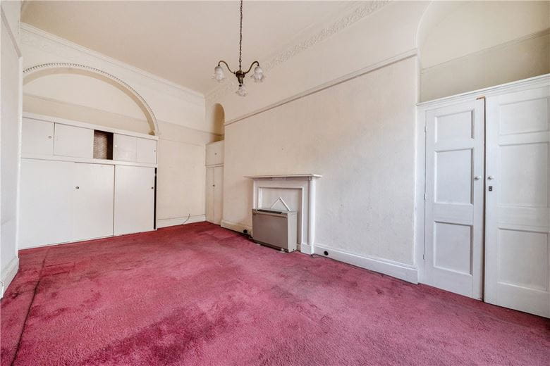 3 bedroom flat, Great Pulteney Street, Bath BA2 - Available
