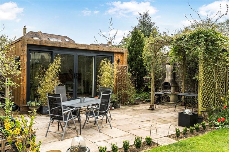 6 bedroom house, Combe Park, Bath BA1 - Available