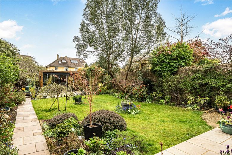 6 bedroom house, Combe Park, Bath BA1 - Available