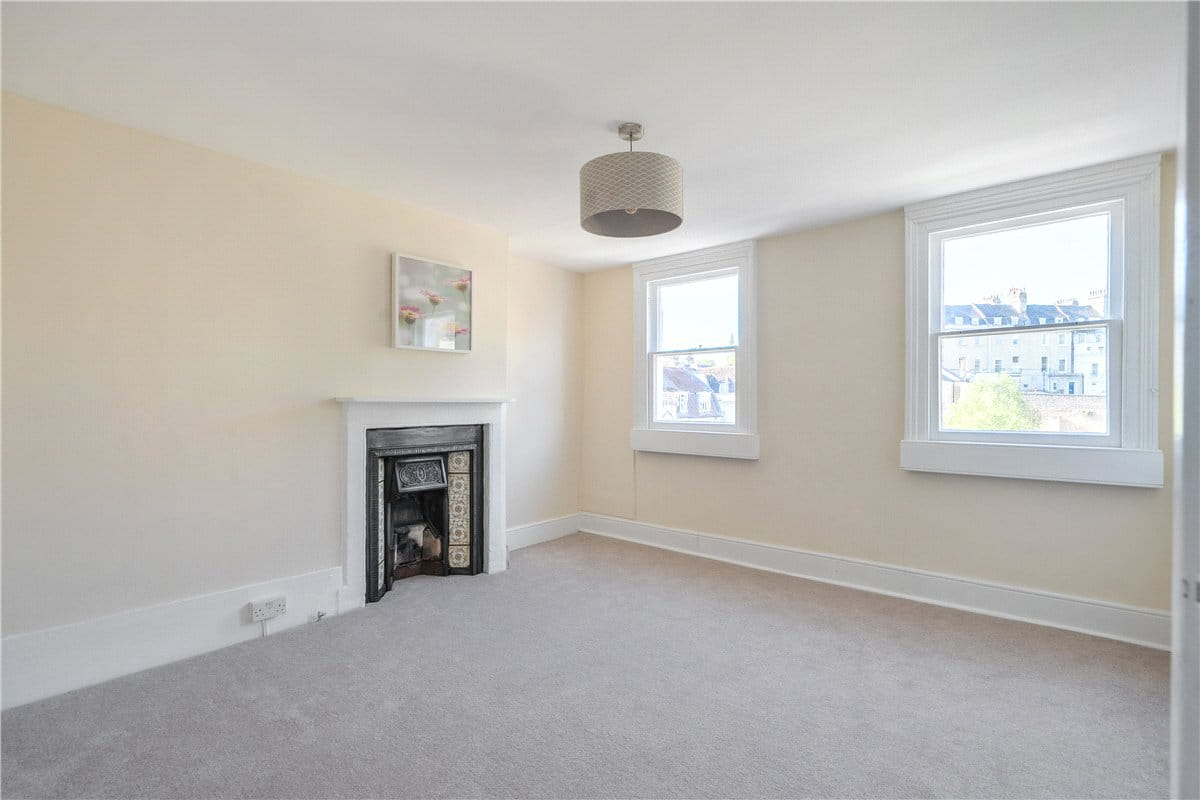 1 bedroom flat, Chapel Row, Bath BA1 - Available