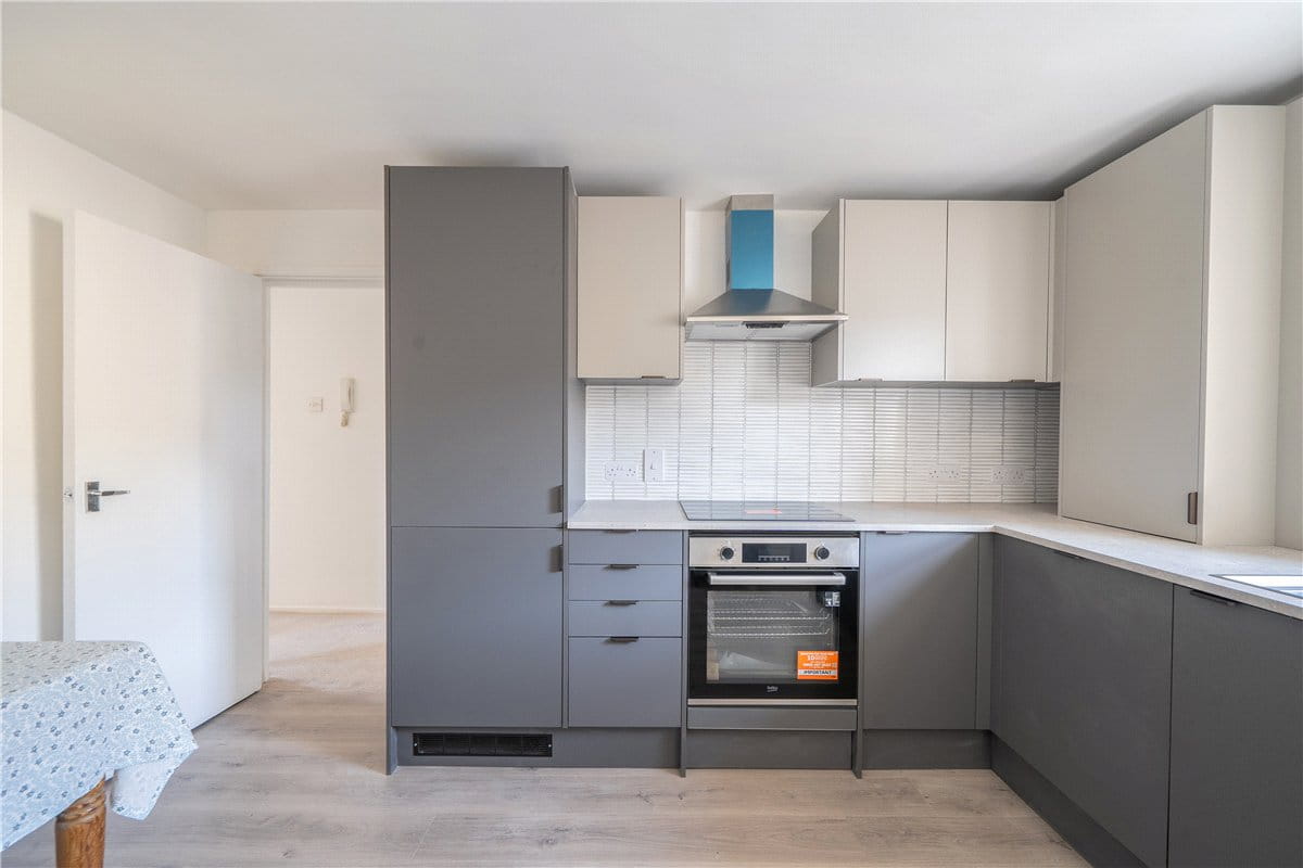 1 bedroom flat, Chapel Row, Bath BA1 - Available