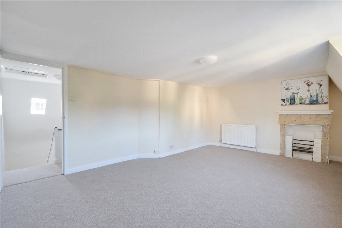 1 bedroom flat, Chapel Row, Bath BA1 - Available