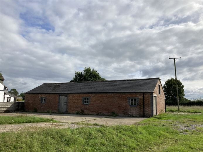 2 bedroom house, Red Brick Barn, Great Somerford SN15 - Sold STC