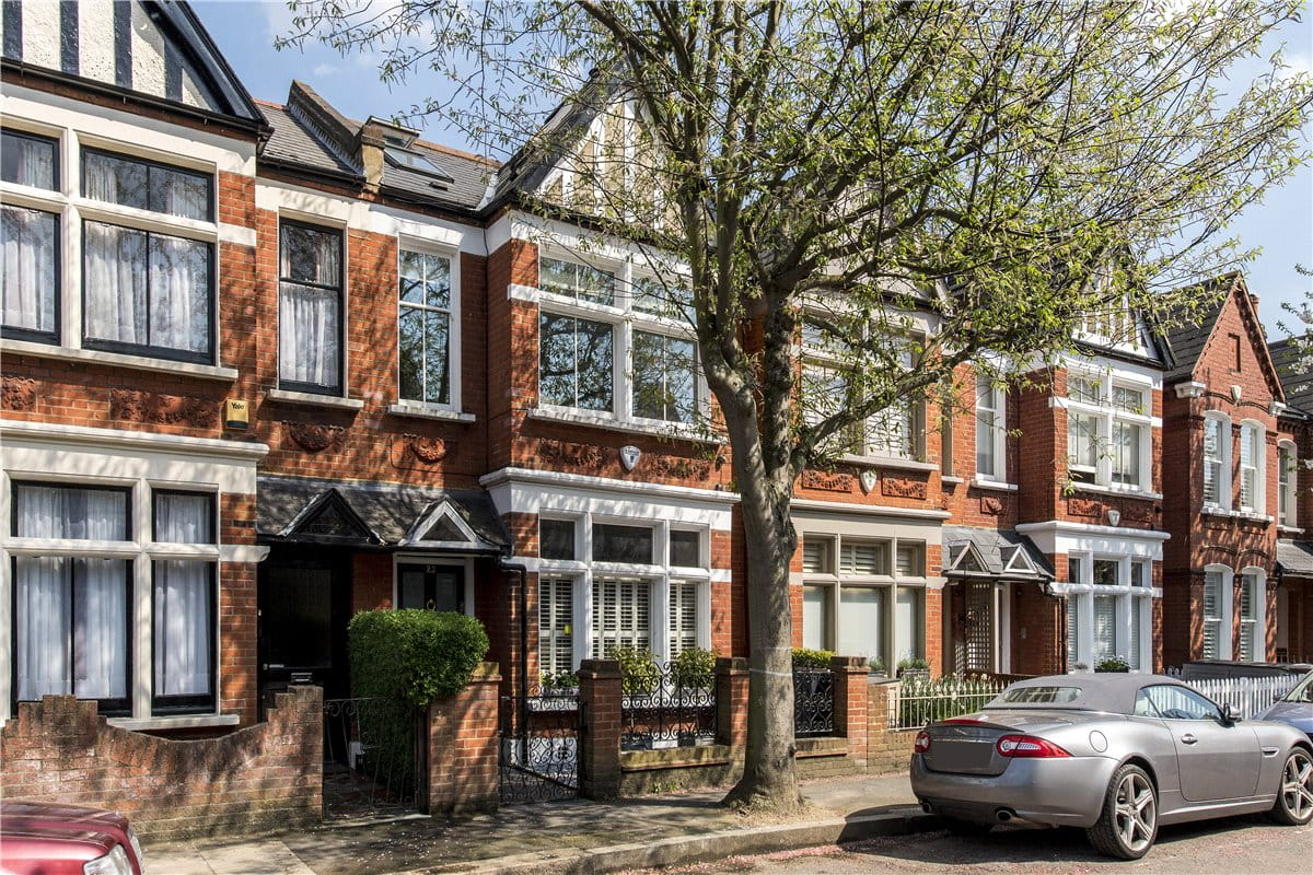 House For Sale In Barnes Elm Grove Road Sw13 Barnes Village