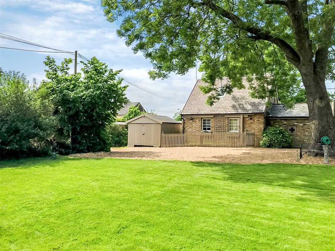 House for sale in Huntingdon, St. Peters Road, PE29 Cambridge North