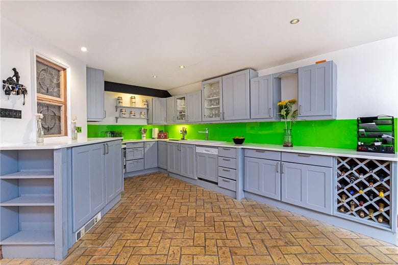 5 bedroom house, Comberton Road, Barton CB23 - Available