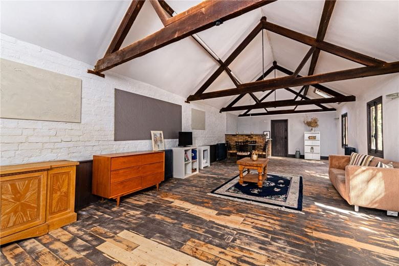 5 bedroom house, Comberton Road, Barton CB23 - Available