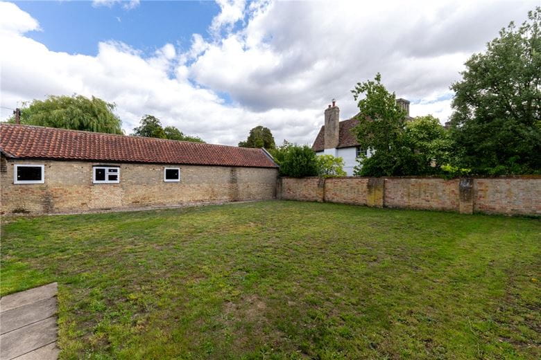 5 bedroom house, Comberton Road, Barton CB23 - Available