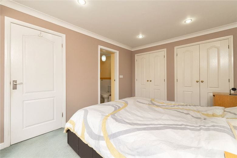 4 bedroom house, Damms Pastures, Highfields Caldecote CB23 - Sold