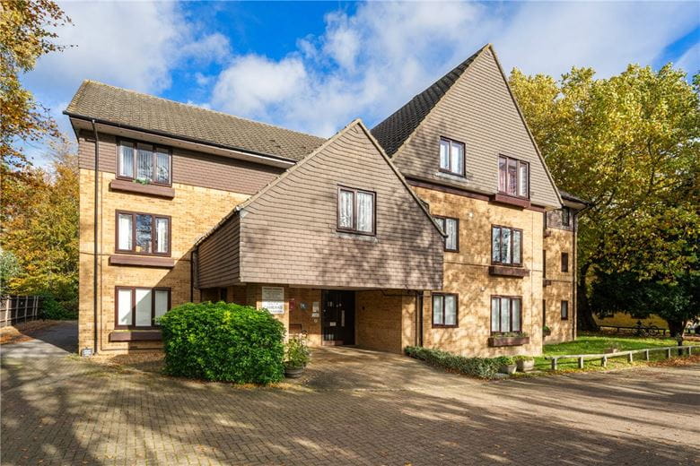 1 bedroom flat, Cherry Hinton Road, Cambridge CB1 - Sold STC