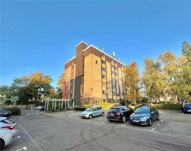 1 bedroom flat, Mayflower House, Manhattan Drive CB4 - Sold STC