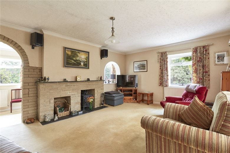 4 bedroom bungalow, The Highlands, Exning CB8 - Sold STC