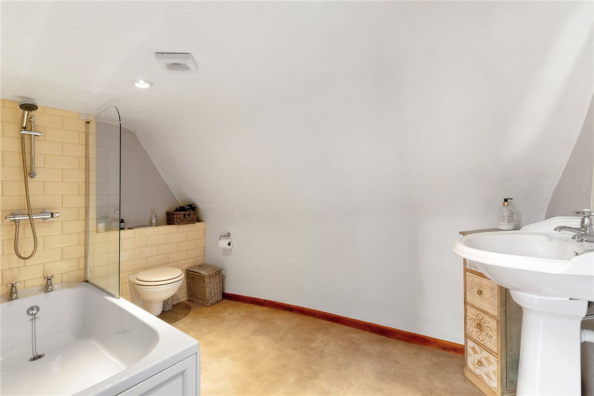 3 bedroom house, West Street, Over CB24 - Sold