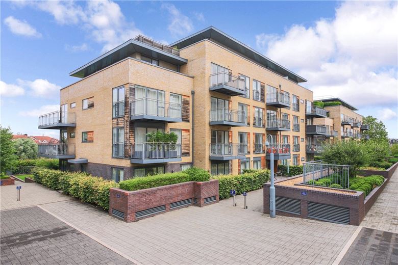 2 bedroom flat, Kingsley Walk, Cambridge CB5 - Sold
