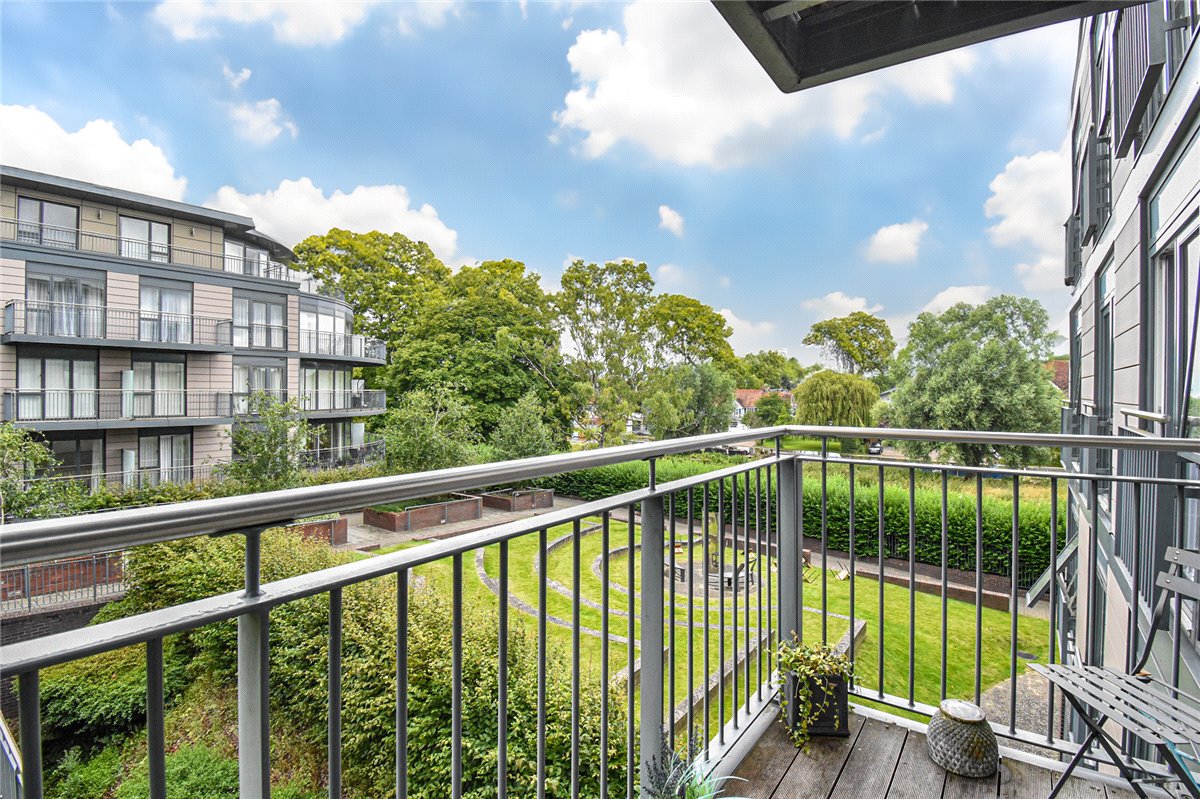 2 bedroom flat, Kingsley Walk, Cambridge CB5 - Sold