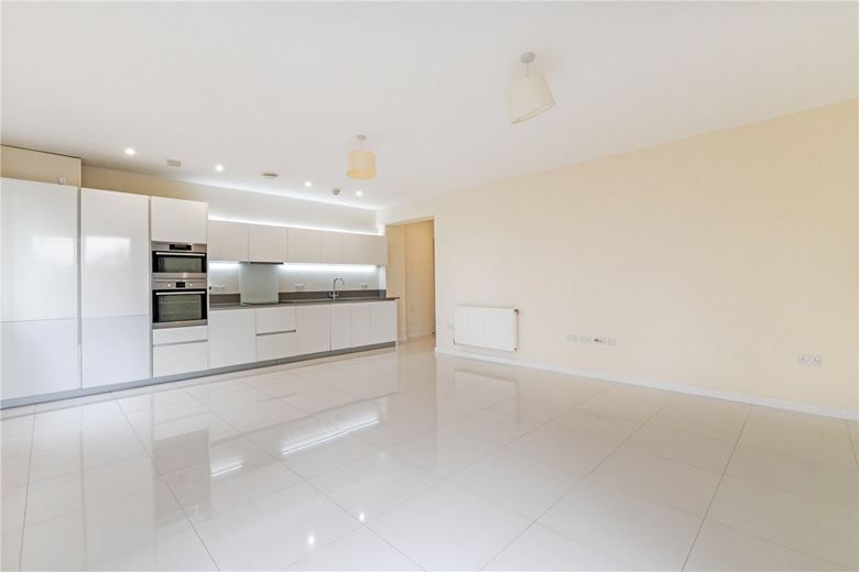 2 bedroom flat, Seekings Close, Trumpington CB2 - Sold