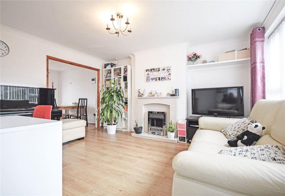 4 bedroom house, Foxs Way, Comberton CB23 - Sold