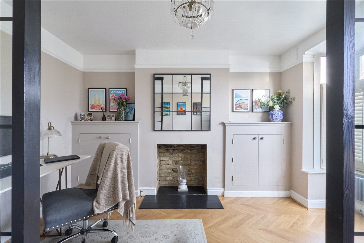 3 bedroom house, High Street, Cherry Hinton CB1 - Available