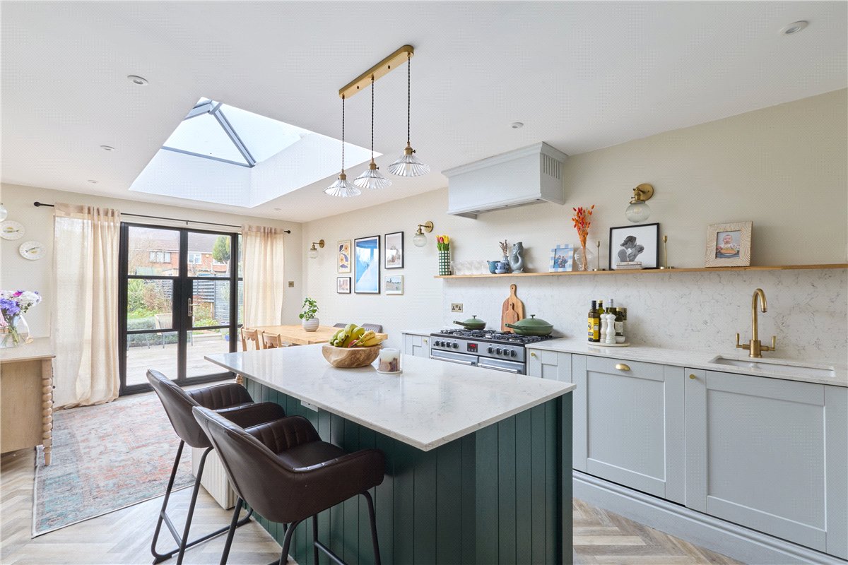 3 bedroom house, High Street, Cherry Hinton CB1 - Available