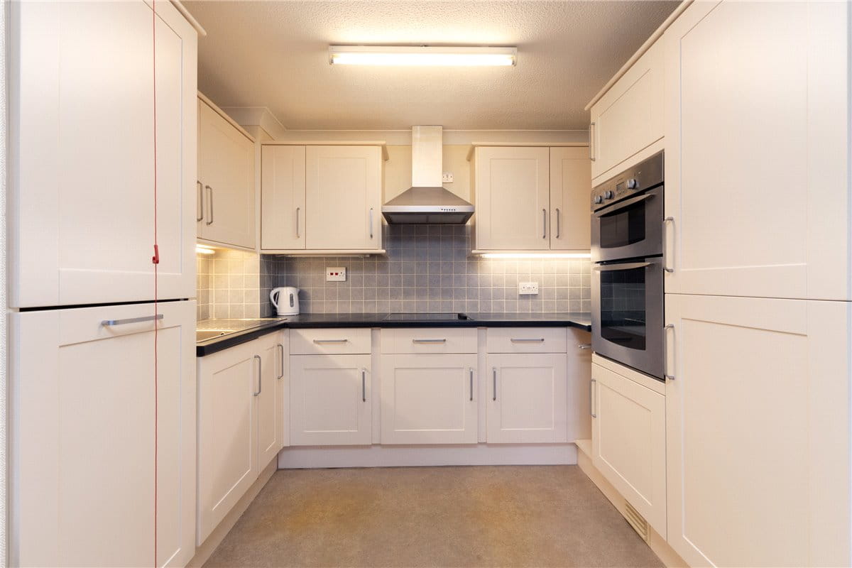 1 bedroom flat, Mill Road, Cambridge CB1 - Sold