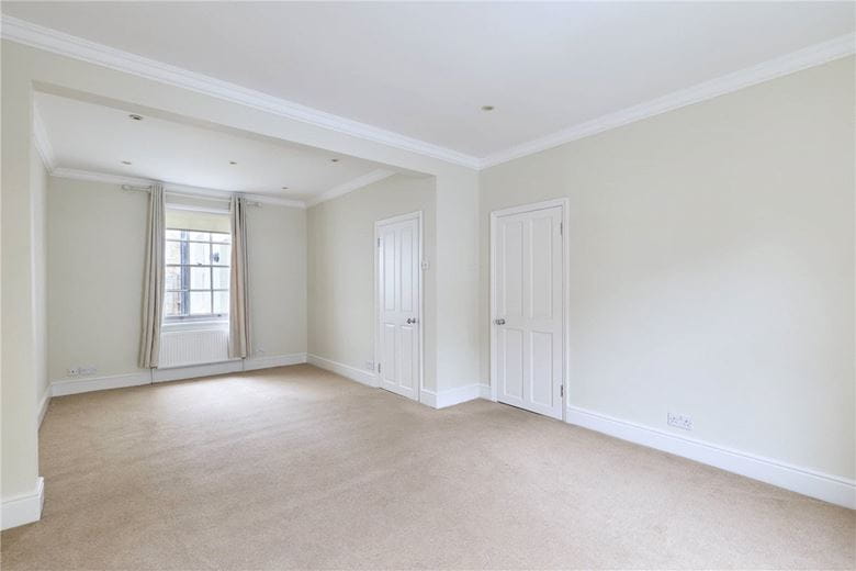 2 bedroom house, Victoria Street, Cambridge CB1 - Sold