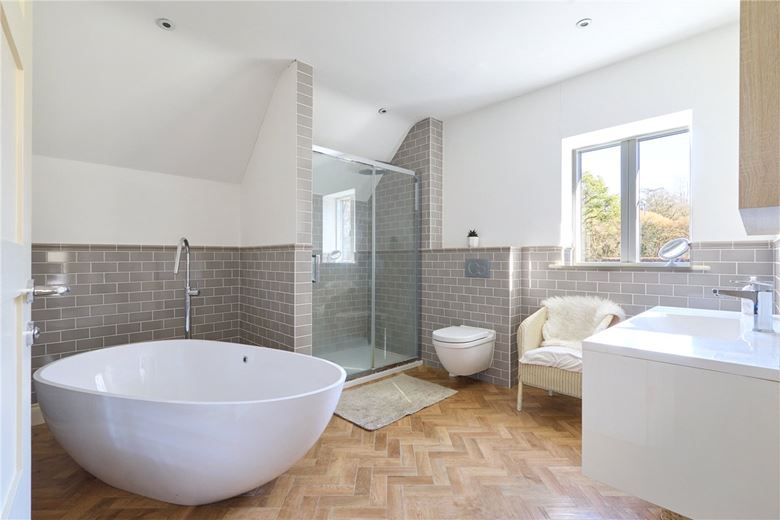 5 bedroom house, Centre Drive, Newmarket CB8 - Sold