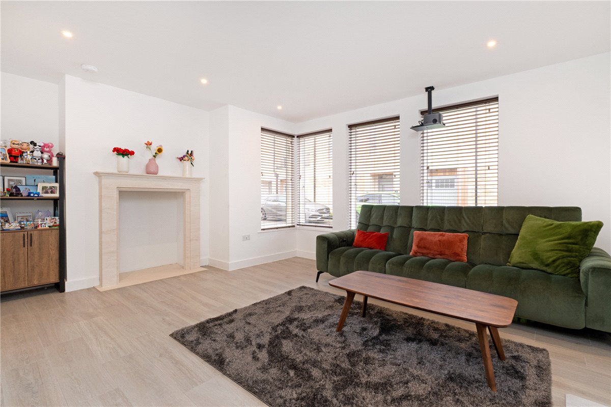 4 bedroom house, Turvill Place, Cambridge CB4 - Sold STC