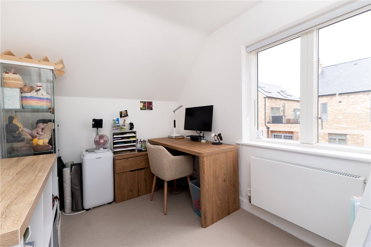 4 bedroom house, Turvill Place, Cambridge CB4 - Sold STC