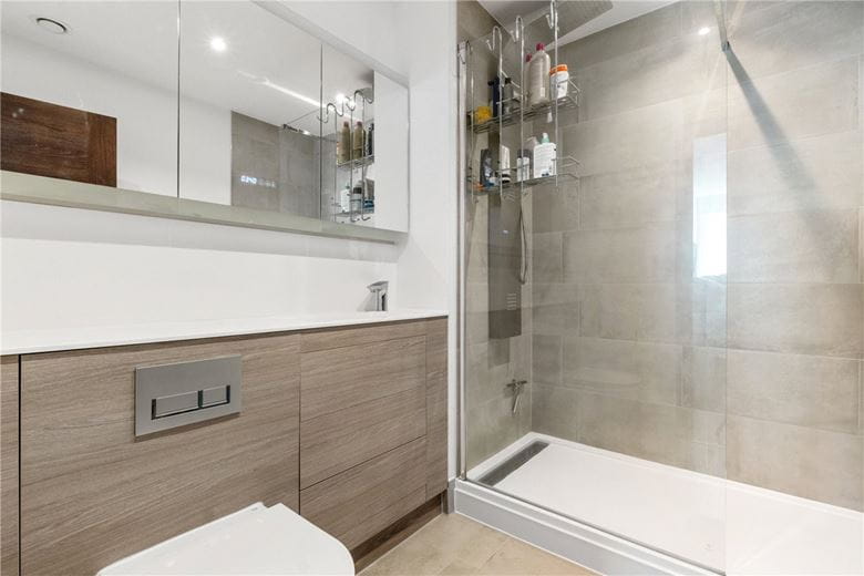 2 bedroom flat, Station Square, Cambridge CB1 - Sold