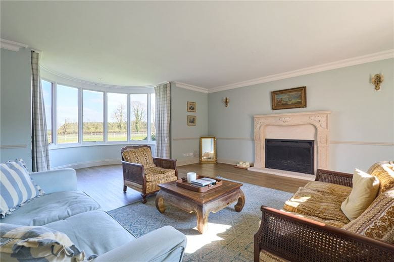 5 bedroom house, The Street, Kirtling CB8 - Available