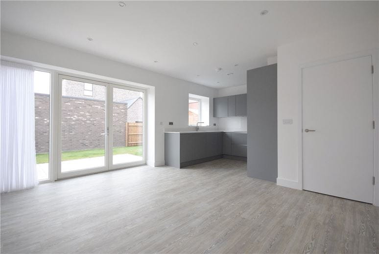 3 bedroom house, Gregory Park Mews, Cambridge CB5 - Available