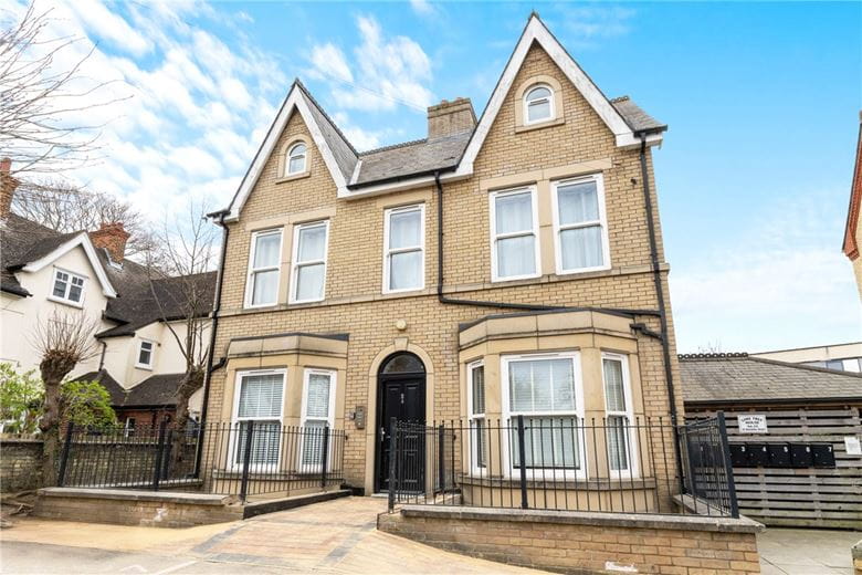 1 bedroom flat, St. Barnabas Road, Cambridge CB1 - Available