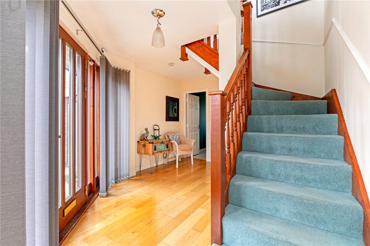 4 bedroom house, Willow Grove, Lode CB25 - Available