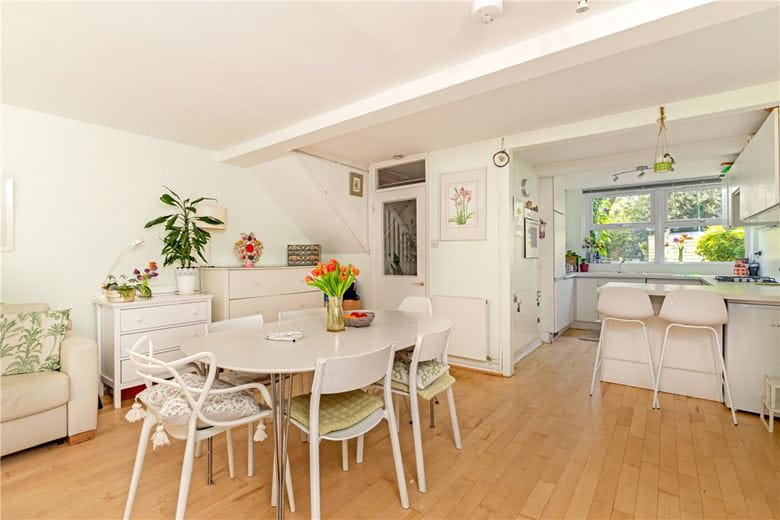 4 bedroom house, Highsett, Cambridge CB2 - Available
