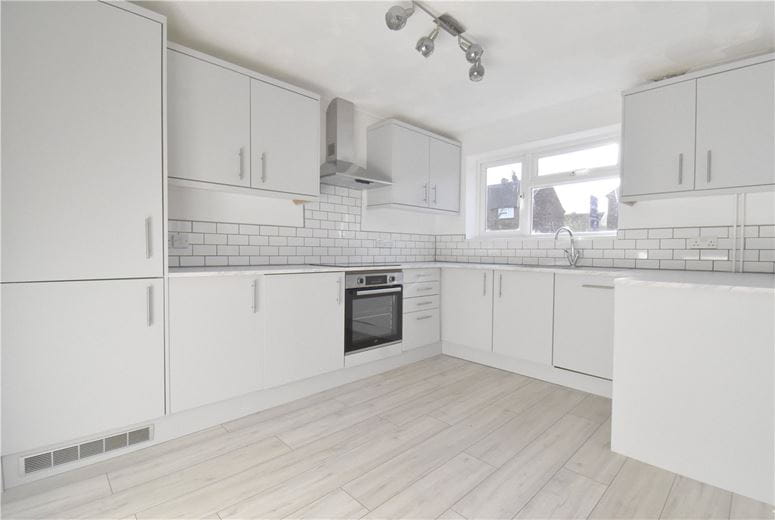 3 bedroom house, Drayton Road, Cherry Hinton CB1 - Available