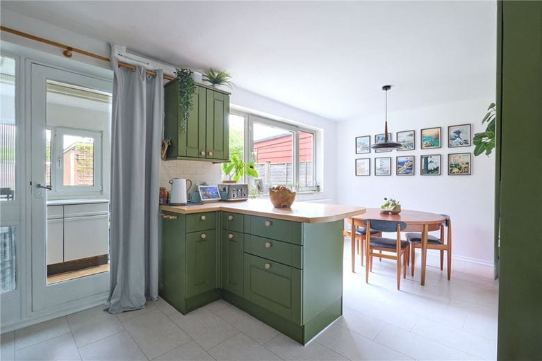 3 bedroom house, St. Thomas Close, Comberton CB23 - Sold