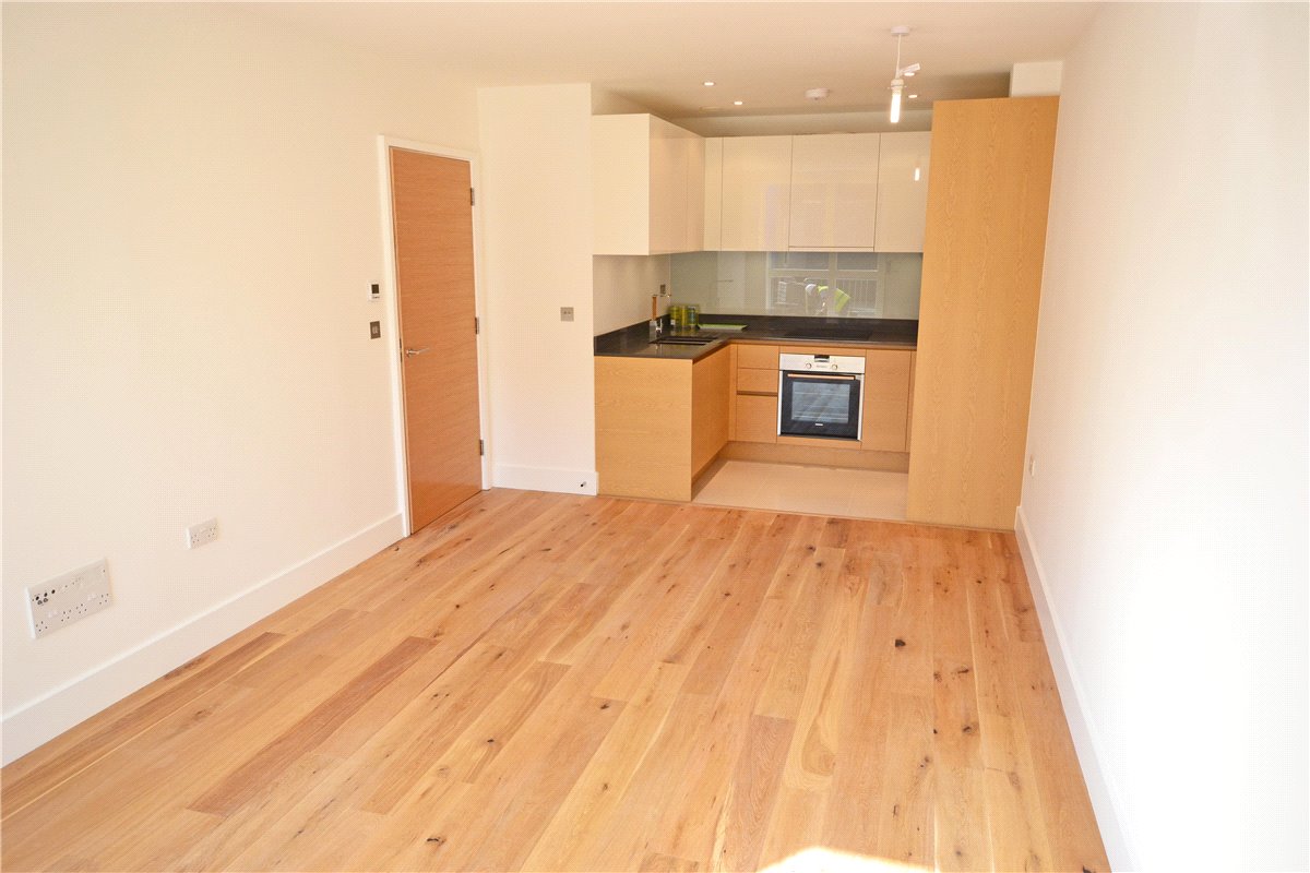 1 bedroom flat, Kingsley Walk, Cambridge CB5 - Sold STC