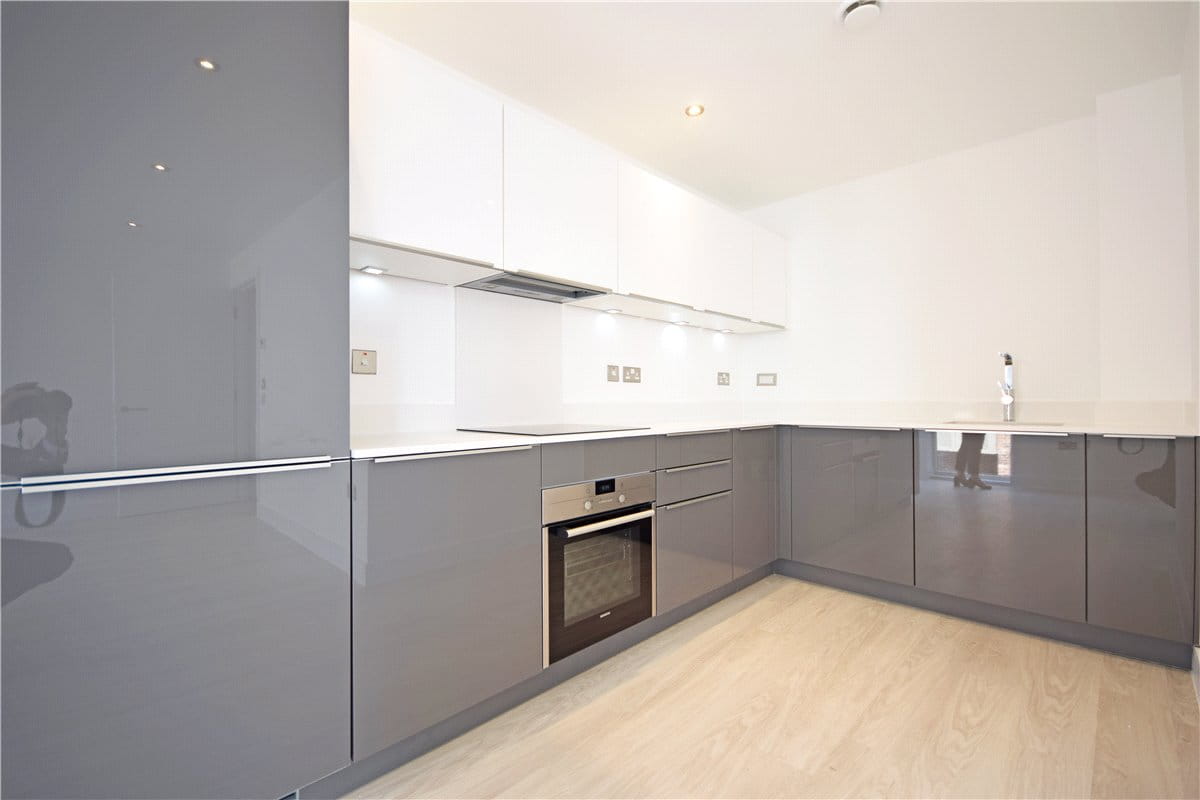 1 bedroom flat, Harrison Drive, Cambridge CB2 - Available