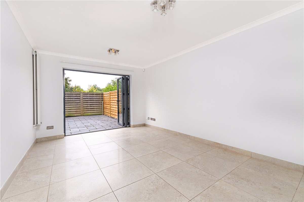 4 bedroom house, Elsworth Place, Cambridge CB2 - Available