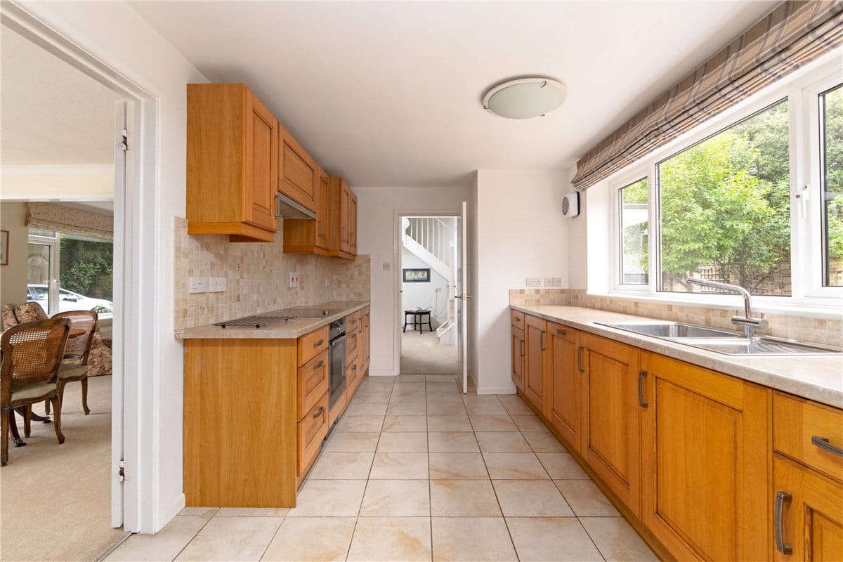 5 bedroom house, Scotts Gardens, Whittlesford CB22 - Sold STC