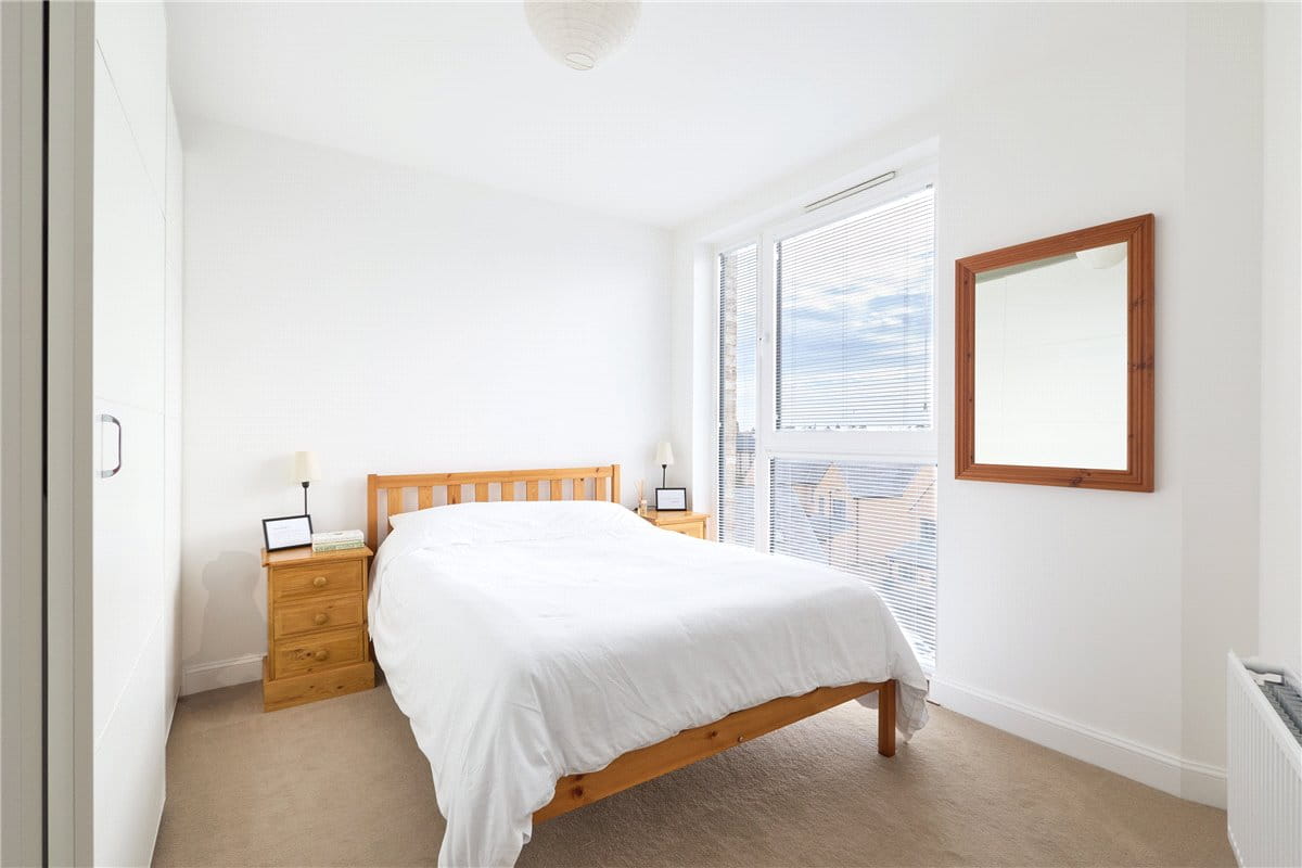 2 bedroom flat, Osprey Drive, Trumpington CB2 - Available