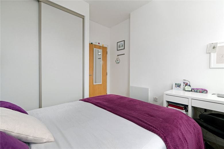 1 bedroom flat, Coldhams Lane, Cambridge CB1 - Available