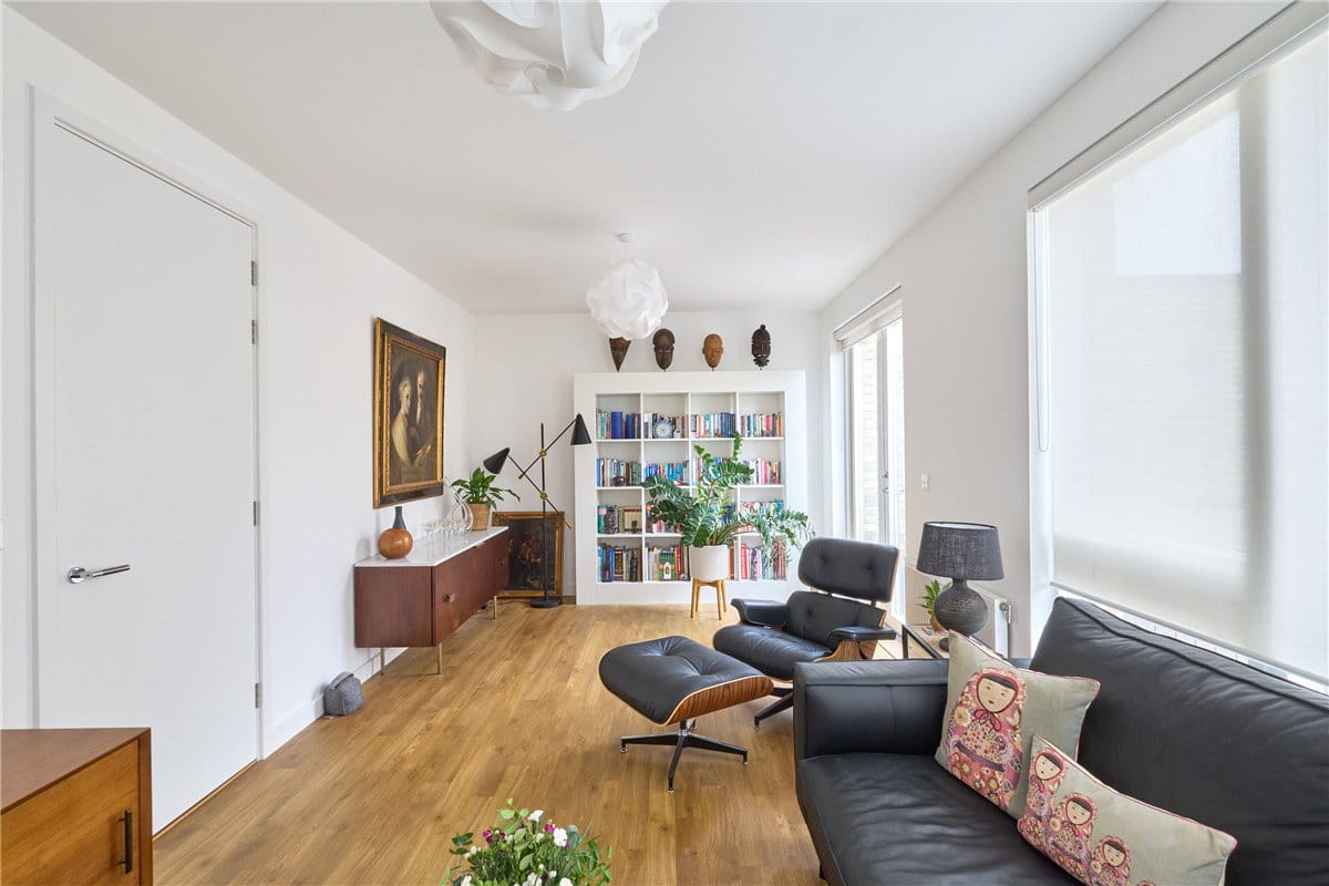 3 bedroom house, Windmill Drive, Trumpington CB2 - Available