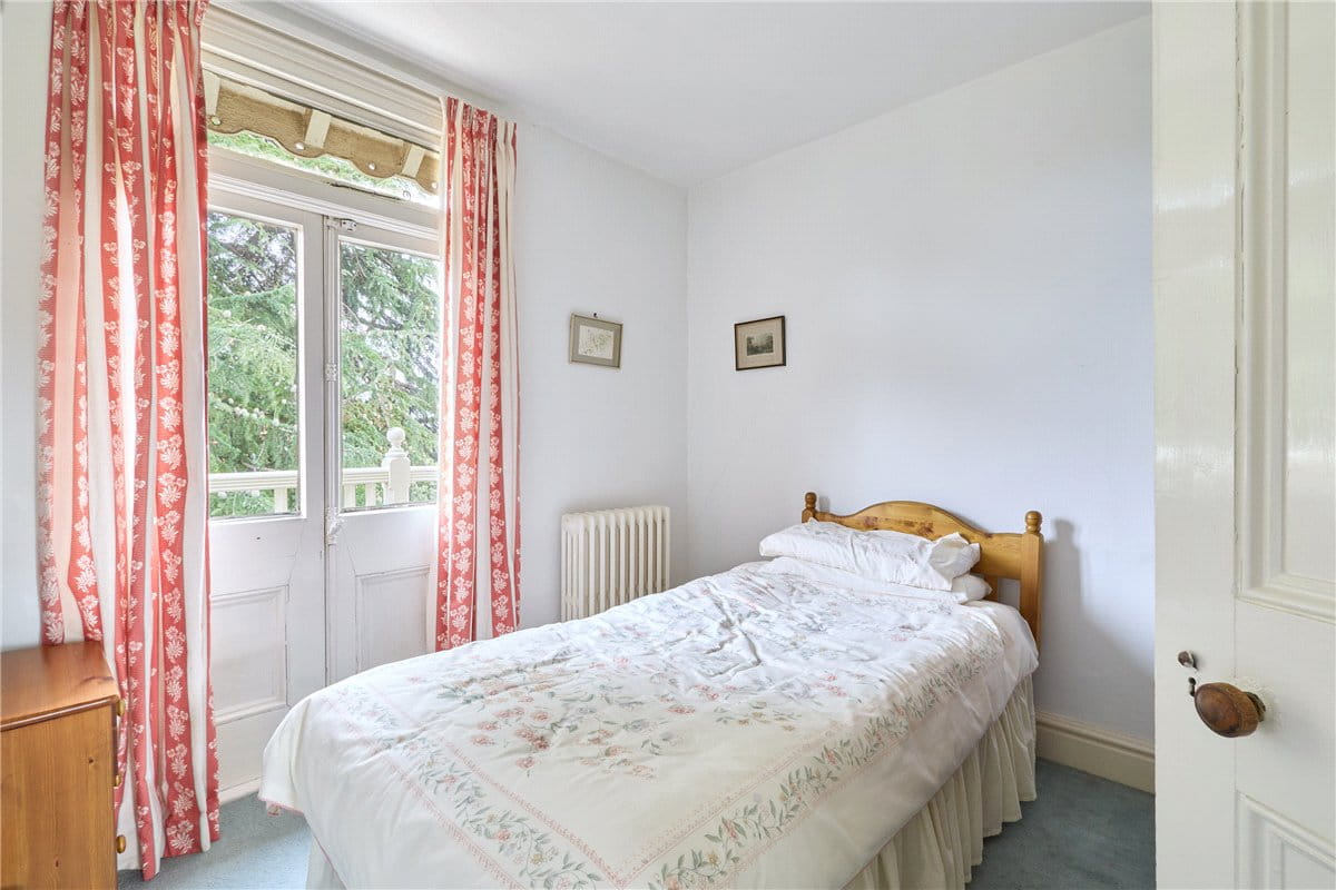 6 bedroom house, Station Road, Longstanton CB24 - Available