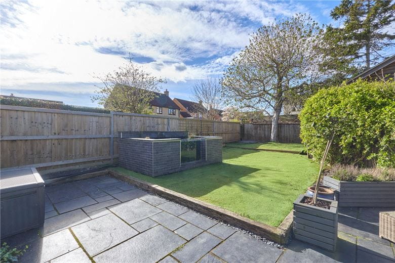 5 bedroom house, Water Lane, Oakington CB24 - Available