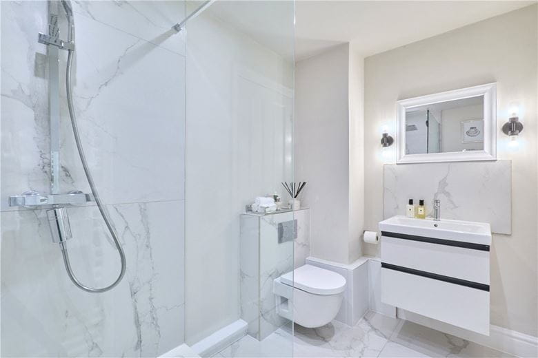 3 bedroom house, Clare Street, Cambridge CB4 - Available