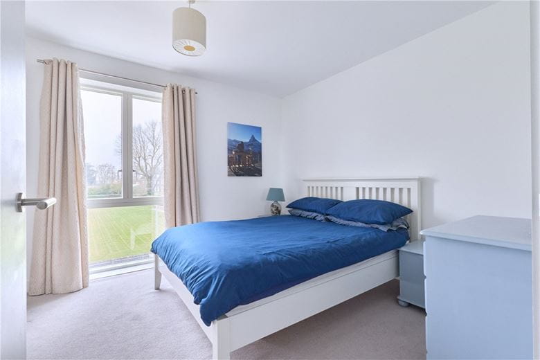 2 bedroom flat, Knightly Avenue, Cambridge CB2 - Available
